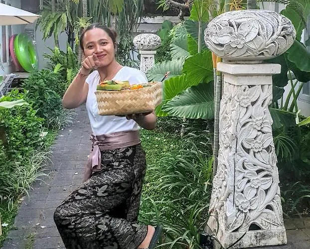 Starling Sanur
